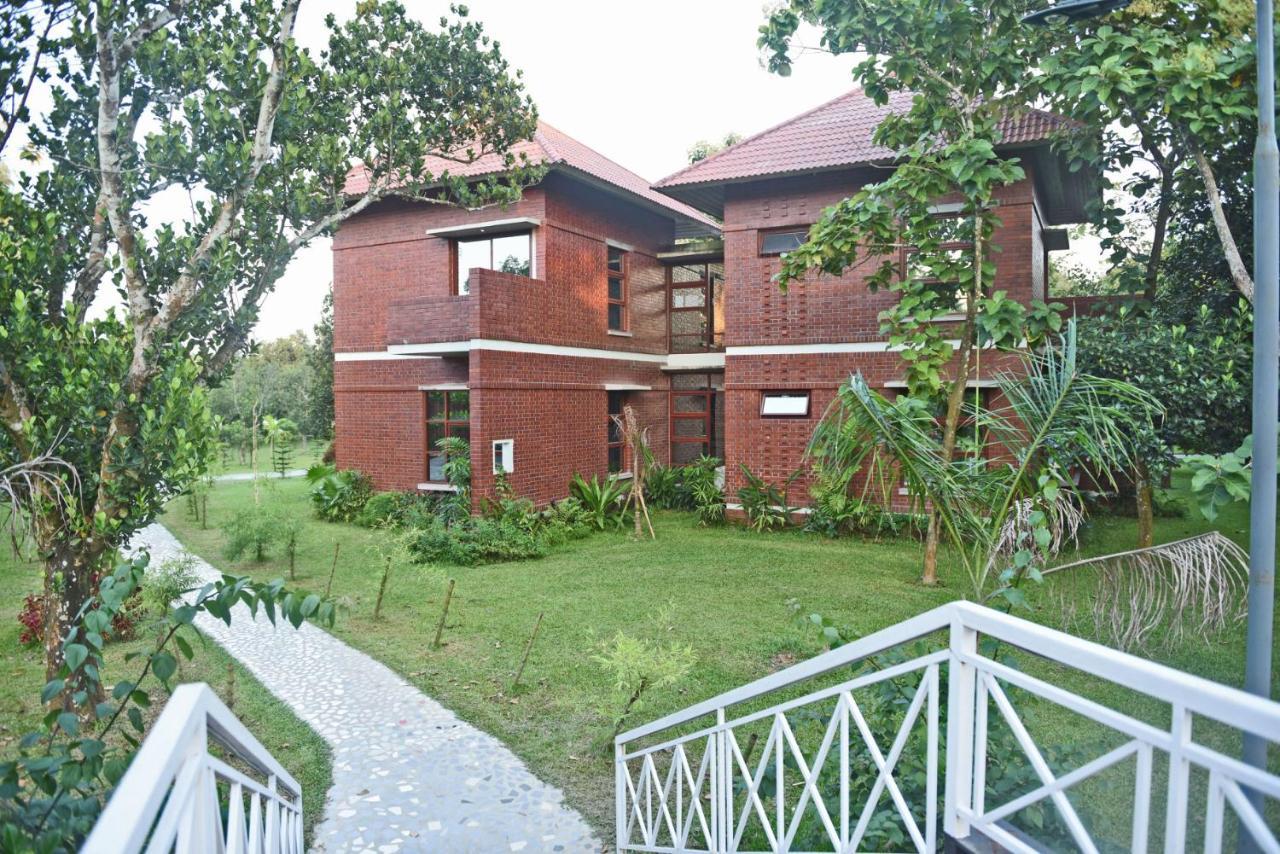 Sarah Resort Gazipur ภายนอก รูปภาพ