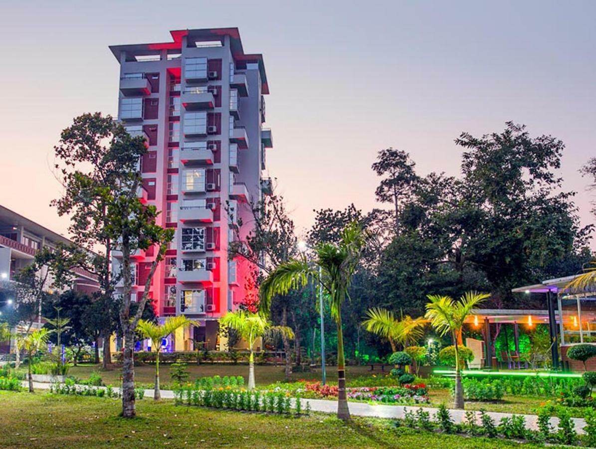 Sarah Resort Gazipur ภายนอก รูปภาพ