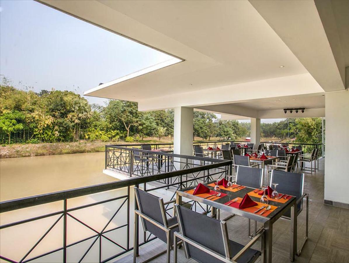 Sarah Resort Gazipur ภายนอก รูปภาพ