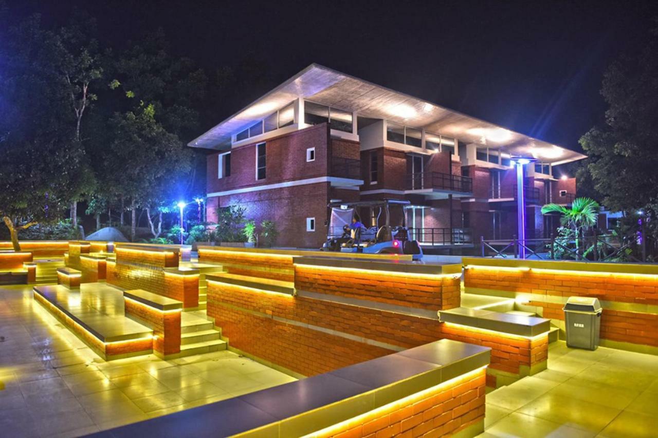 Sarah Resort Gazipur ภายนอก รูปภาพ