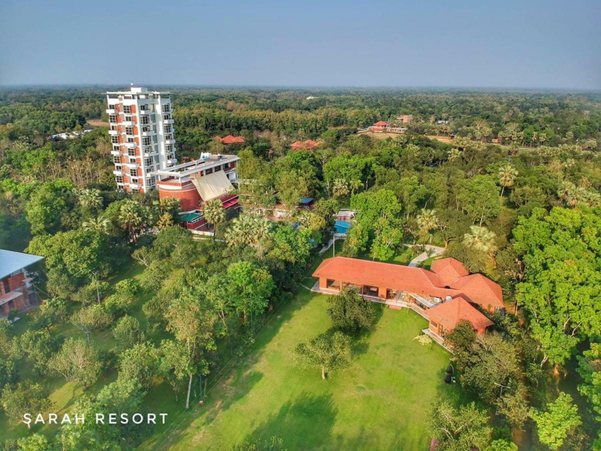Sarah Resort Gazipur ภายนอก รูปภาพ